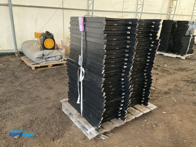 Lot 2-21226 - Approximately 50 Folding Wooden Chairs with padding