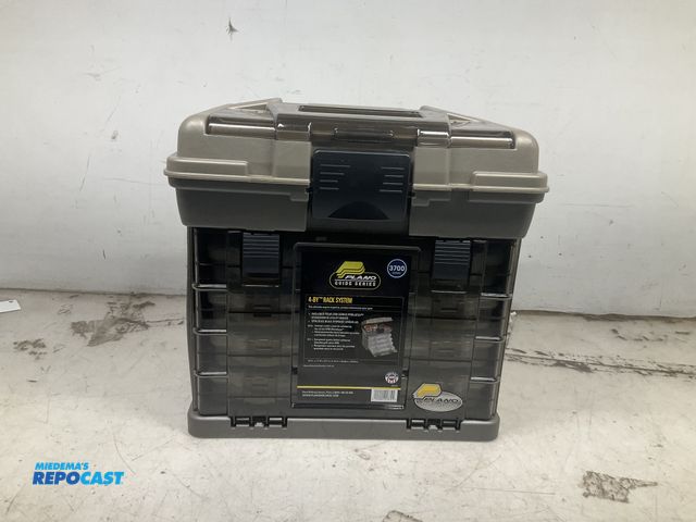 Lot 2-17065 - Plano Guide Series 4-By Rack System Tackle Box