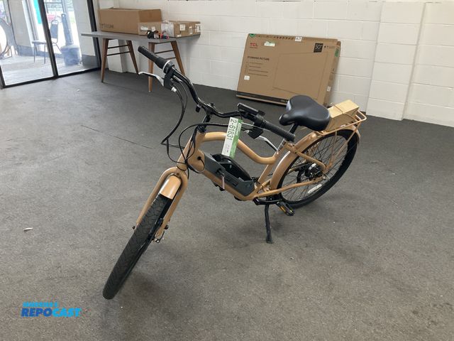 Lot 2-61831 - New Cabrillo Electric Bike