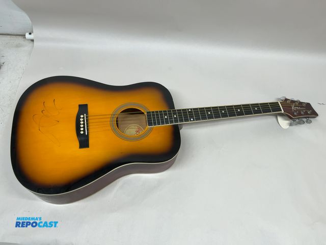 Lot 2-55310 - Autographed Kona K41TSB Guitar(DOBSON)