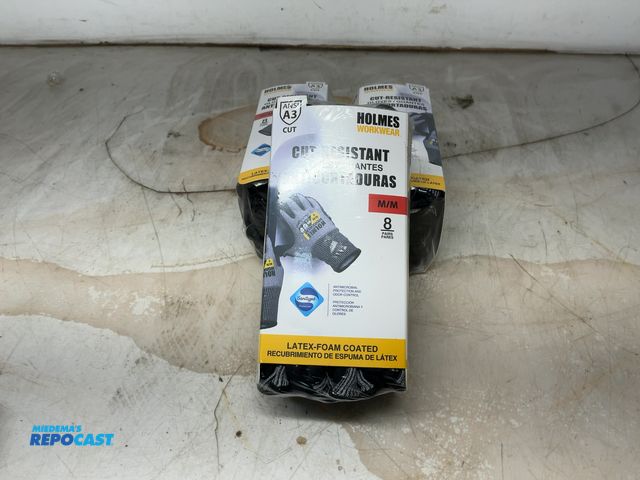 Lot 2-96955 - (3) New Packs of 8-pairs of Holmes Workwear cut-resistant Gloves - size medium latex foam