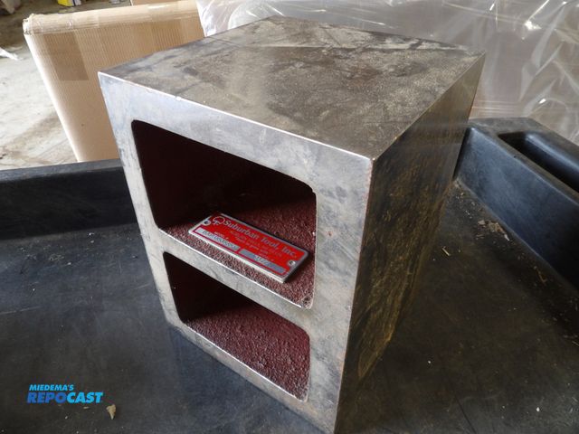 Lot 2-53332 - nww BxPOLDL08G Tool BXP Suburban Bex Parallel: 6w x 6H x 8"1) 0,0005 in Square &amp; Parallel, Groun...