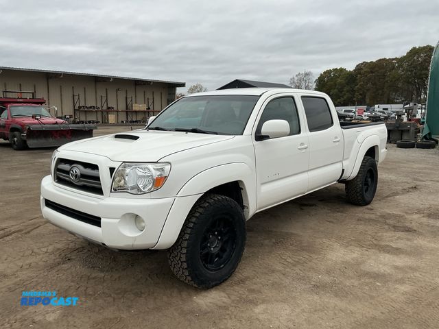 Lot 2-40147 - 2009 Toyota Tacoma SR5 Double Cab V6 Auto 4WD Double Cab Standard Box Pickup Truck 4x4