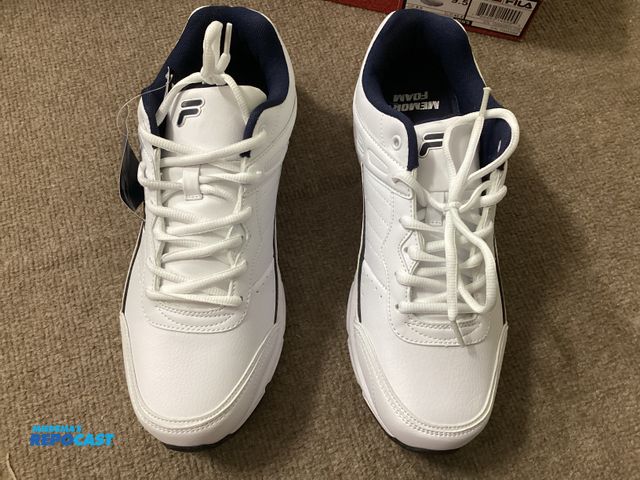Lot 2-69936 - New Men’s FILA Memory Sportland Running shoes. Memory Foam. Wide fit 9.5 4E. White and Navy.