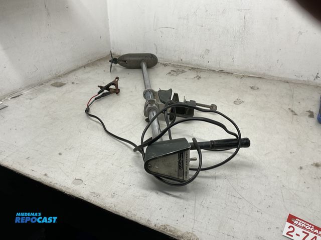Lot 2-74659 - Sears Ted Williams Series Trolling Motor