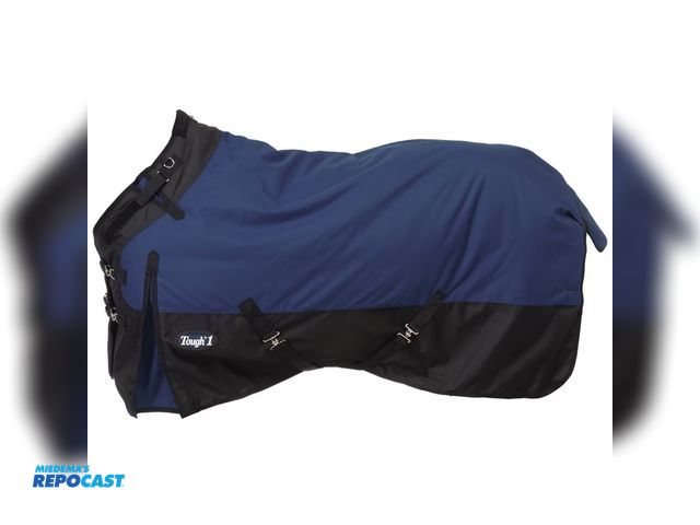 Lot 2-92079 - Tough 1 1200D waterproof blue turnout blanket