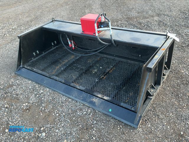 Lot 2-30492 - New GIYI 79" Vibrating Screen Skid Steer Bucket, Quick Attach, Has Hydraulic Hoses with Quick Couple...