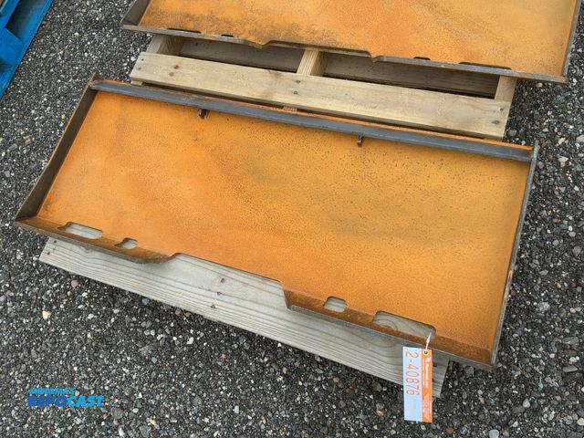 Lot 2-40876 - New Wolverine Skid Steer Quick Attach Mounting Plate, approx. 1/2" thick