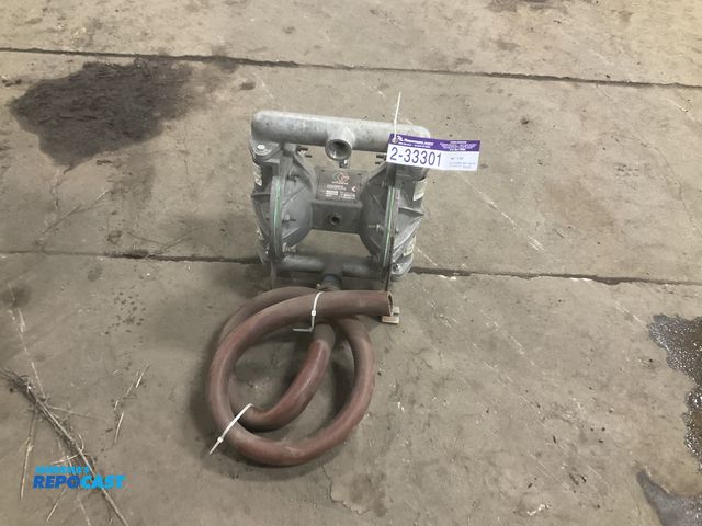 Lot 2-33301 - Graco Husky diaphragm pump model 1030