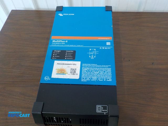 Lot 2-16270 - Victron energy blue power multi-plus-II 120 AMP, AC transfer switch, 2X-120V ac transfer capacity 50...
