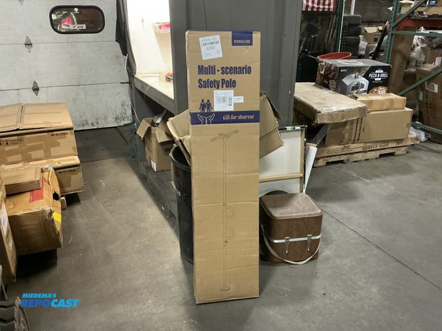 Lot 2-75405 - Elderacare Multi-Scenario Safety Pole