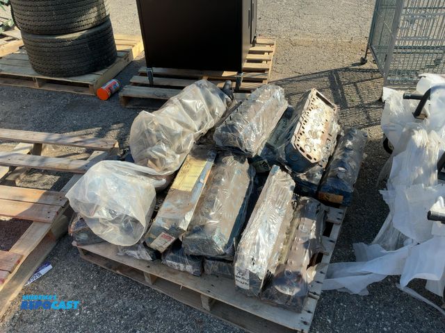 Lot 2-76282 - Skid lot of Various Brand and Sizes Re-manufactured Cylinder Heads