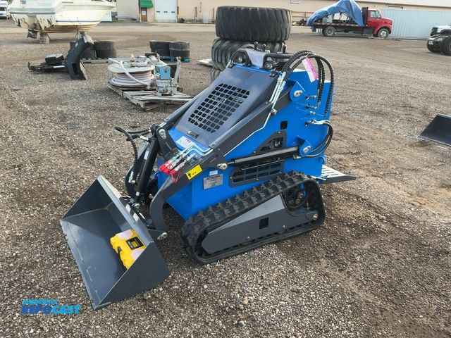 Lot 2-21621 - 2026 ZJG ZJ-380 Mini Skid Steer Loader
