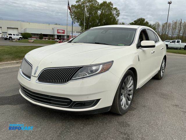 Lot 2-39620 - 2013 Lincoln MKS Sedan AWD