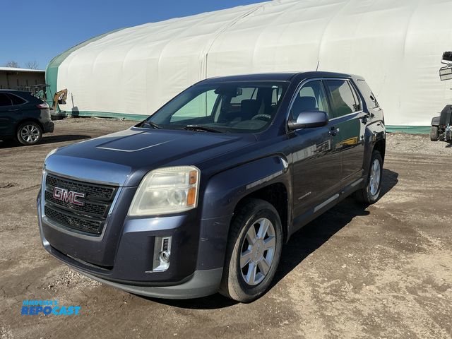Lot 2-91551 - 2013 GMC Terrain SLE1 FWD SUV FWD