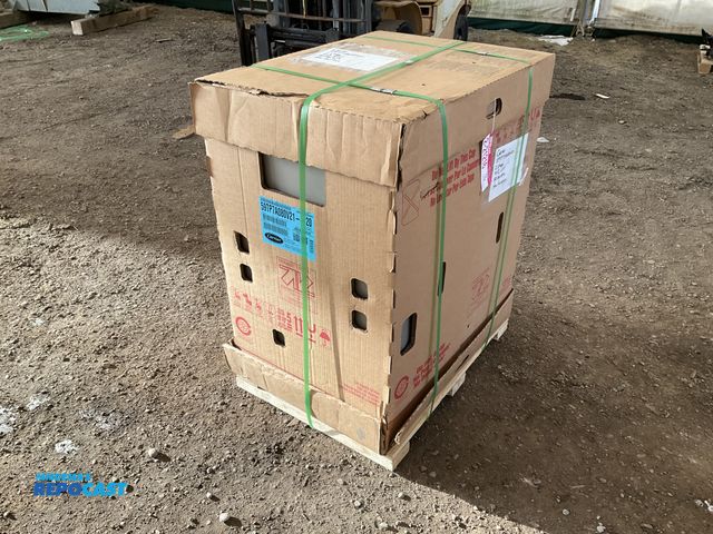 Lot 2-21216 - Carrier 59TP7A080V21 Furnace