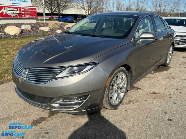 Lot 2-74309 - 2015 Lincoln MKZ AWD Sedan AWD