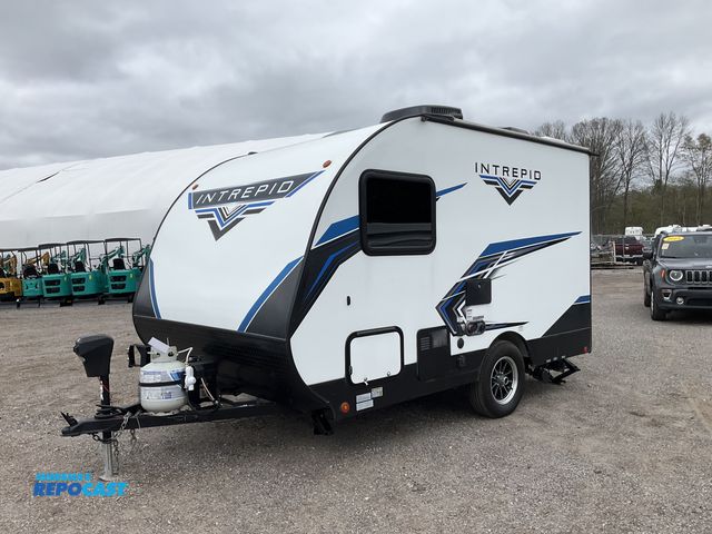 Repocast.com - Lot 2-44906 - 2023 Riverside Intrepid 135i Camper Travel ...