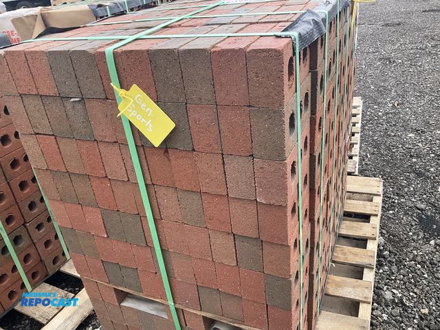 Lot 2-70073 - New Belden Brick Company (1) Pallet of MOD RUBIGO BLD VEL 082527 Rubigo Red Velour Brick