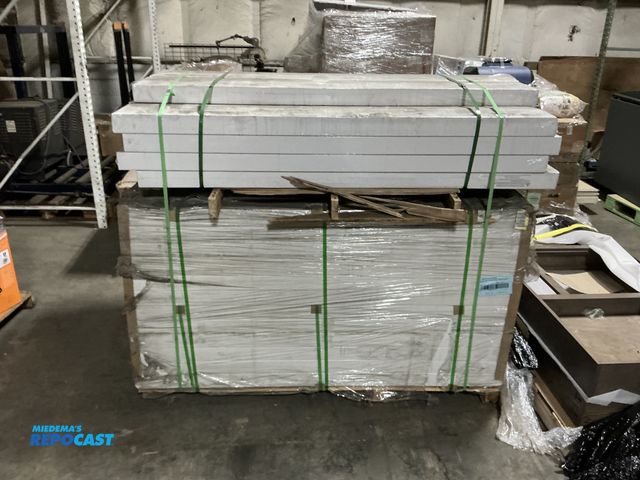 Lot 2-92110 - 66 Santiago Oak Eng PF Natural Grade Wirebrushed Wood Flooring, MFP12753B, 29.5 sqft per box