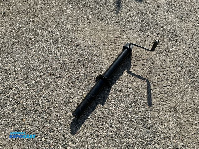Lot 2-99066 - B.A.L. A-frame trailer jack