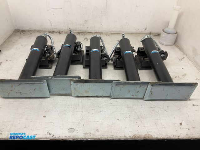 Lot 2-94708 - Set of 5 New Haul Master Trailer Jacks &amp; Pair of Haul Master Trailer Couplers- 3” Channel, 2” Ba...