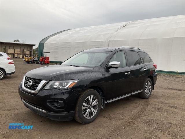 Lot 2-71548 - 2017 Nissan Pathfinder SUV 4x4
