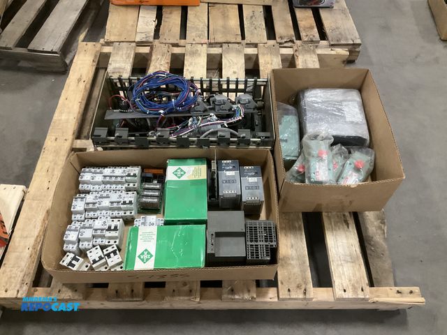 Lot 2-60822 - Industrial Pallet lot, Allen Bradley SLC modules, Sola power supplies, AB Breakers, Siemens power su...