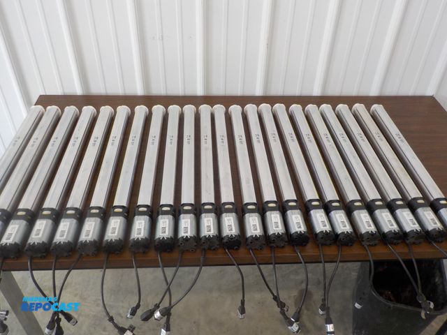 Lot 2-16277 - 22 linak linear 18 volt actuators