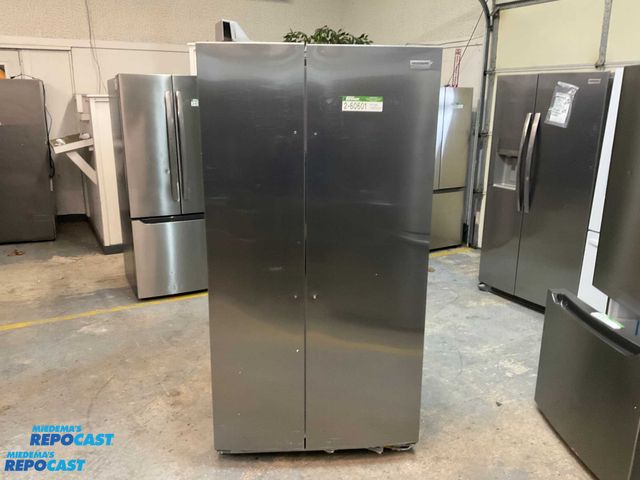 Lot 2-60909 - Scratch & Dent Frigidaire  GRSN2620AF3 Refrigerator/Freezer
