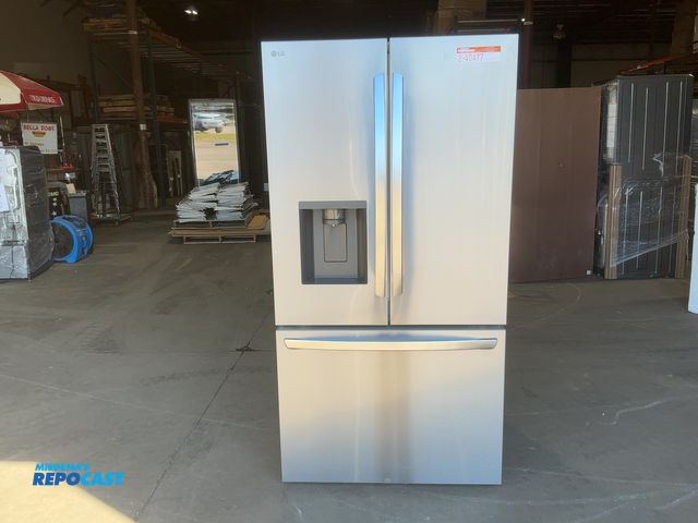 Lot 2-40477 - Scratch & Dent LG LRFXS3106S Refrigerator/Freezer