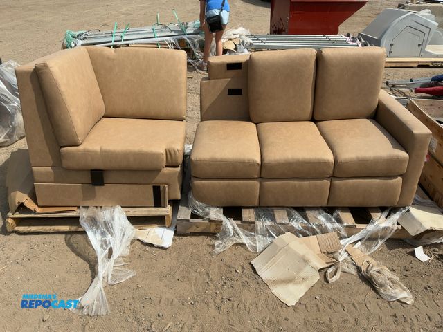 Lot 2-76984 - RV L-Shaped Leather Sofa, comes on 2 skids