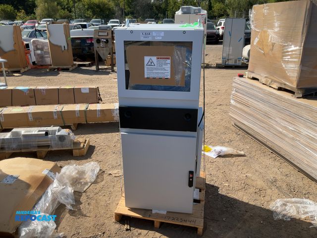 Lot 2-33332 - X-Bar ECS-4166 Programming Terminal