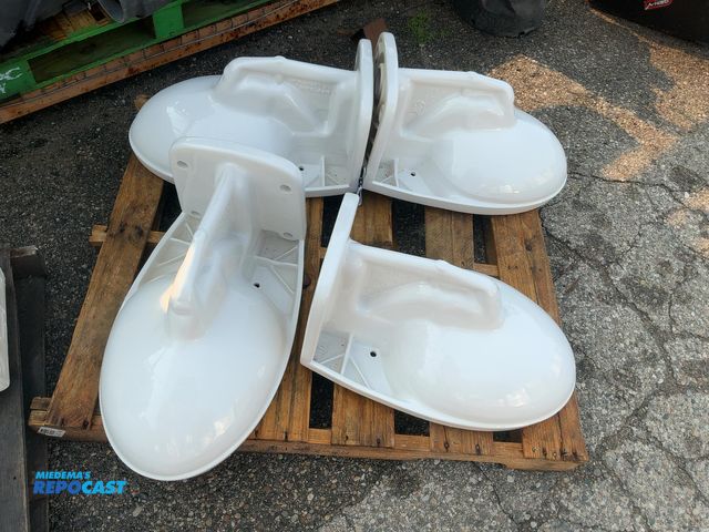 Lot 2-11098 - Skid of (4) Mansfield 1.6 GPF Toilets, lids not included
