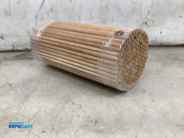 Lot 2-93519 - 200 New Pieces of unfinished oak dowels 3/8” x 12 1/2”