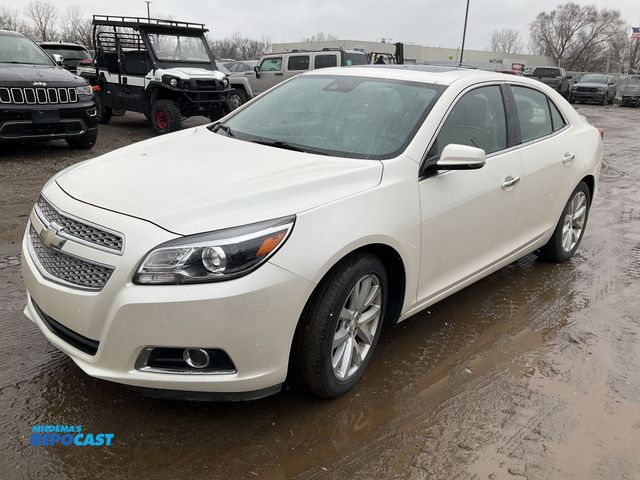 Lot 2-40496 - 2013 Chevrolet Malibu LTZ Sedan FWD