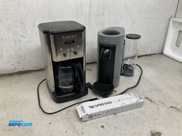 Lot 2-95989 - Nespresso GDB2 household coffee maker, Cuisinarts DCC-1200 household coffee maker, and Nespresso des...