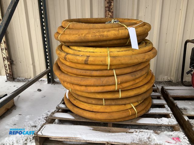 Lot 2-11066 - 6 50' sections of 1-1/2” Air Hose
