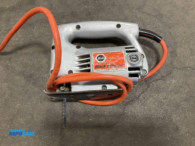 Lot 2-67428 - Black &amp; Decker U-153 Electric Powered Utility Jig-Saw