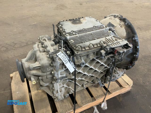 Lot 2-11046 - Used Mack Model ATO2612F Automatic Transmission, 403,000 Miles When Pulled, Working When Removed
