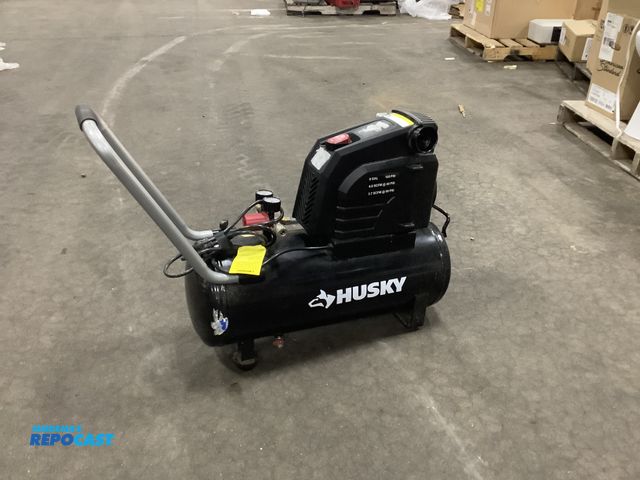 Lot 2-93647 - Huskey 8gal. Air Compressor