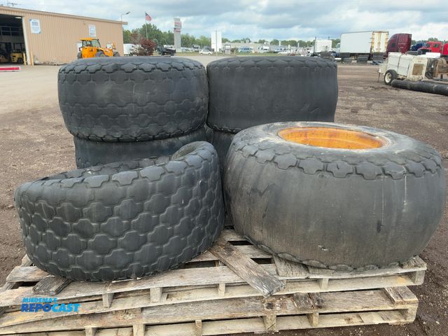 Lot 2-40716 - (6) Used 28L-26 Tires, low tread/weathered, five are on steel 10-lug Steel Wheels, 9" center hole, 1...