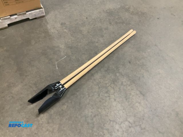 Lot 2-33778 - post hole digger, 51.5” long
