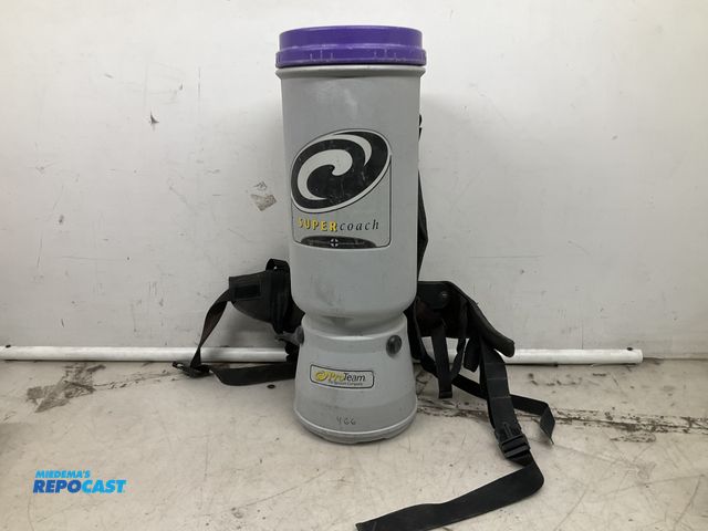 Lot 2-99001 - Pro team super coach 23” vacuum 120 volts model SCM-1282