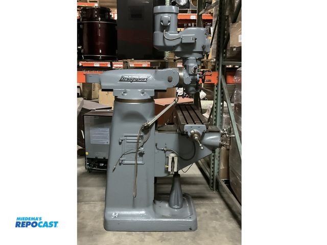 Lot 2-67424 - Bridgeport vertical milling machine