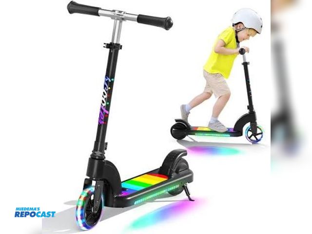 Lot 2-93867 - 4 ANHAO Electric Scooters for Kids