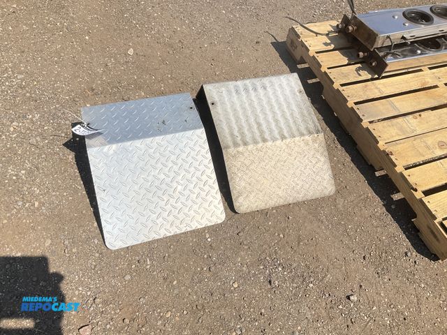 Lot 2-11254 - (2) aluminum diamond plate bolt on APU cover panels, both are approx 15-3/4” wide, used