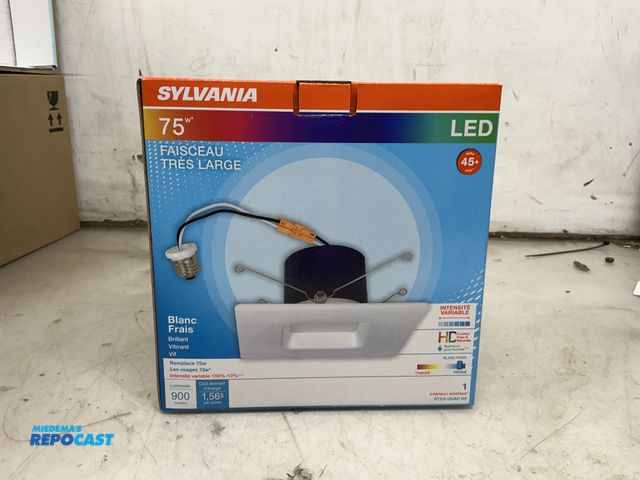 Lot 2-75559 - (24) Sylvania LED Brilliant Vibrant 5.16” quad recessed kit (12 boxes)