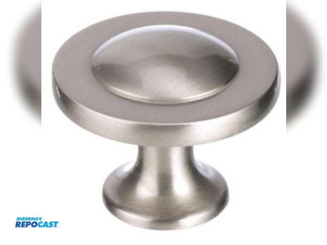 Lot 2-77688 - New 25 pack of Amerock Satin Nickel 1-1/4” Knobs. 1-1/4" (32 mm) diameter knob, Compliments a wide v...