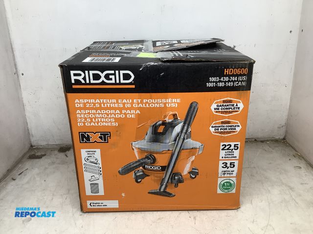 Lot 2-79873 - Ridgid 6 Gallon Wet/Dry Shop Vac Model HD0600 3.5 Peak HP (new in box, never used, powers on)